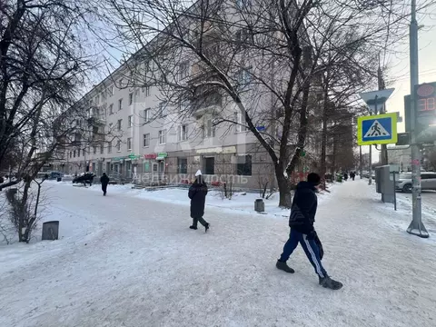 Помещение свободного назначения в Челябинская область, Челябинск ул. ...