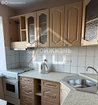 3-комнатная квартира: Екатеринбург, Комвузовская улица, 11 (42.8 м)