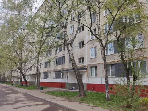 Продается комната в 4-комнатной квартире