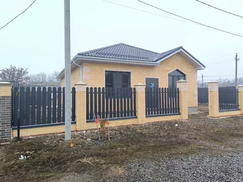 Дом в Ростовская область, Аксай просп. Аксайский, 13Р (92 м)