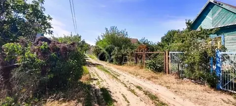 Дом в Волгоградская область, Волгоград Кировец СНТ, ул. Алычовая (20 ...