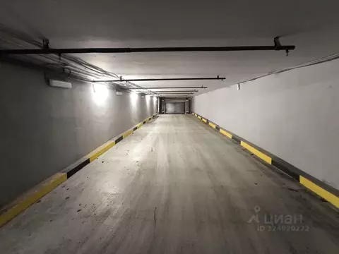 Гараж в Москва ул. Паперника, 12А (30 м)