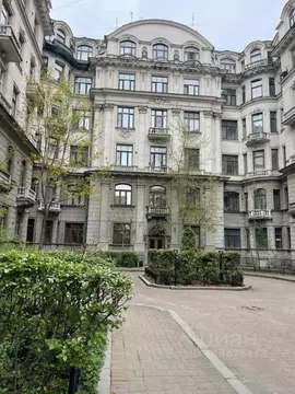 5-к кв. Санкт-Петербург Каменноостровский просп., 73-75 (200.0 м)