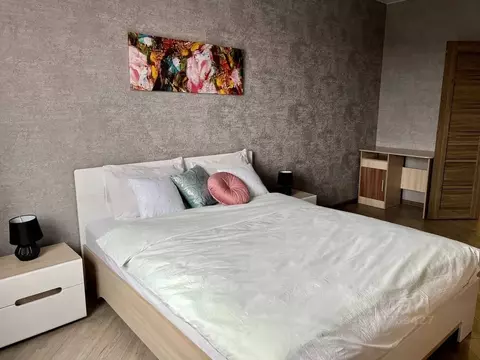 2-к кв. Тульская область, Тула Новомосковская ул., 12 (50.0 м)