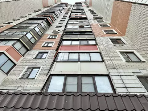 Продается 3-комнатная квартира