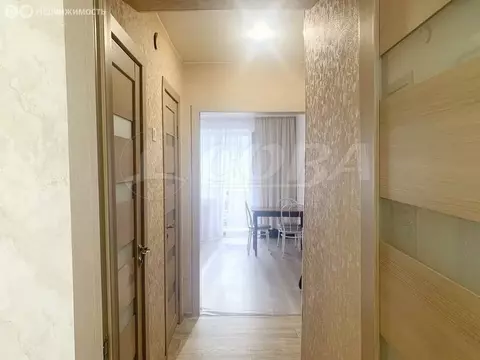 2-комнатная квартира: Тюмень, Дальняя улица, 22 (50 м)