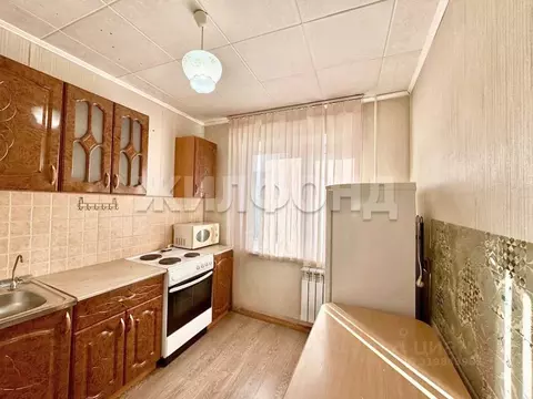 1-к кв. Новосибирская область, Новосибирск ул. Есенина, 63 (30.6 м)