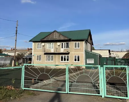 Дом в Свердловская область, Белоярский муниципальный округ, с. ...