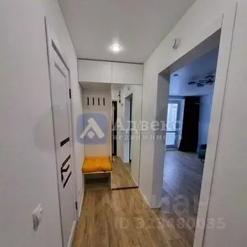 1-к кв. Тюменская область, Тюмень Антипино мкр, ул. Александра ...