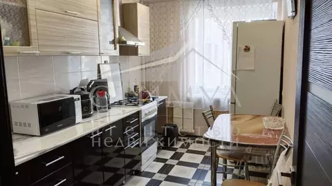 3-к кв. Саратовская область, Саратов Лунная ул., 27 (65.6 м)