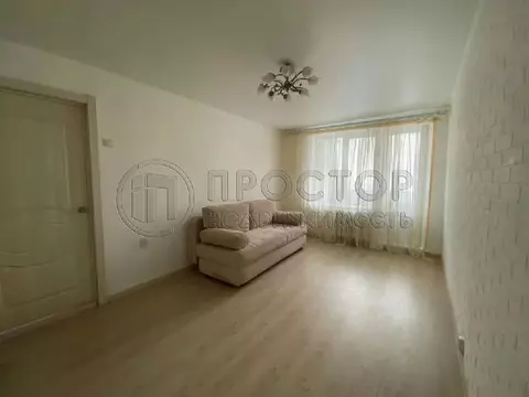 Продается 2-комнатная квартира