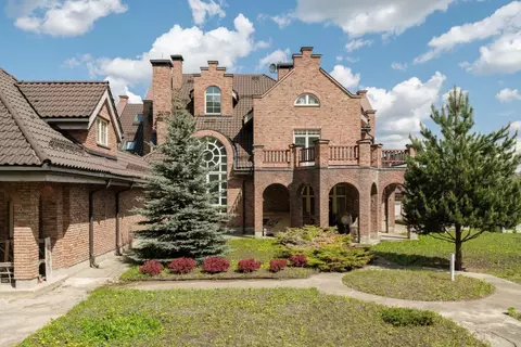 Коттедж в Москва д. Летово, Бельгийская деревня кп, 56 (2200 м)