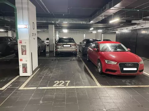 Гараж в Москва просп. Генерала Дорохова, 39к1В (14 м)