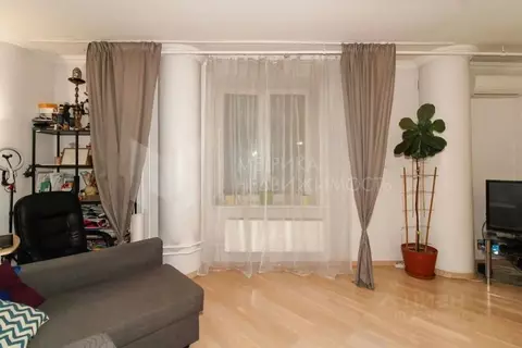 3-к кв. Тюменская область, Тюмень ул. 50 лет ВЛКСМ, 13к1 (72.8 м)