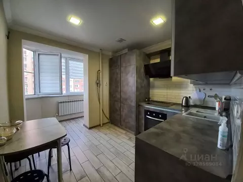 2-к кв. Астраханская область, Астрахань ул. Латышева, 3К (57.8 м)