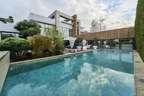 Дом в Краснодарский край, Краснодар Горхутор мкр, ул. Стадионная, 9 ...