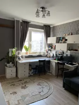 Продается 2-комнатная квартира