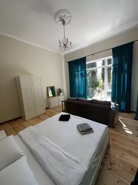 Дом в Крым, Ялта ул. Павленко, 14 (50 м)