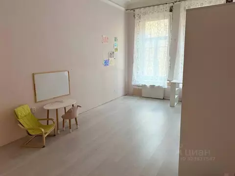 5-к кв. Санкт-Петербург 14-я Васильевского острова линия, 31-33 (136.4 ...