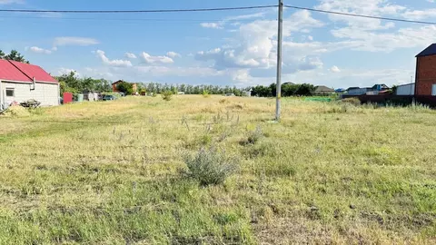 Участок в Ростовская область, Азовский район, с. Пешково ул. Карла ...