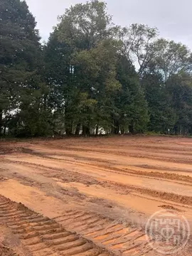 Участок в Ленинградская область, Лужский район, Скребловское с/пос, д. ...