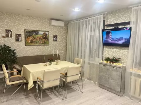 4-к кв. Нижегородская область, Нижний Новгород Новая ул., 1 (135.0 м)