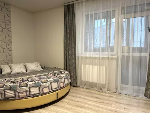 Студия Тюменская область, Тюмень Таврическая ул., 9к2 (45.0 м)