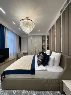 2-к кв. Санкт-Петербург наб. Воскресенская, 32 (80.0 м)