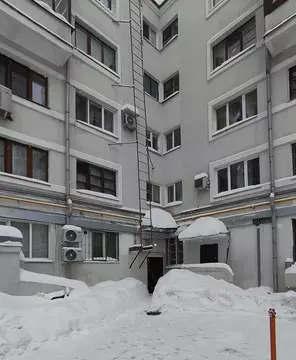 Продается 3-комнатная квартира