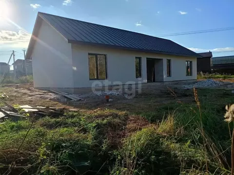 Дом в Калужская область, Малоярославецкий муниципальный округ, ...