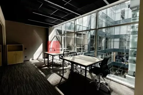 Офис в Москва Верейская ул., 29С134 (200 м)