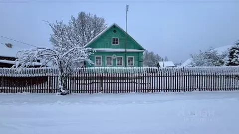 Дом в Ленинградская область, Киришский район, Будогощское городское ...