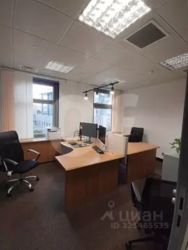 Офис в Москва Космодамианская наб., 52С1 (1057 м)