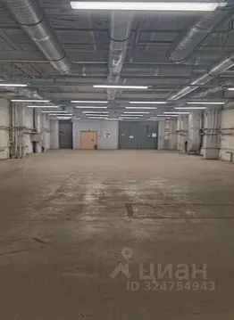 Производственное помещение в Санкт-Петербург ул. Оптиков, 4к3 (900 м)