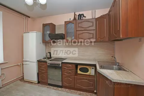 3-к кв. Омская область, Омск Волгоградская ул., 42 (78.0 м)