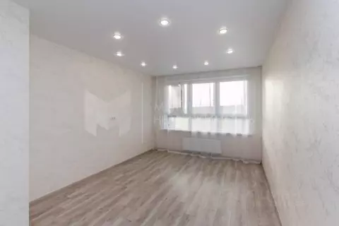 Студия Тюменская область, Тюмень ул. Василия Малкова, 10 (28.35 м)