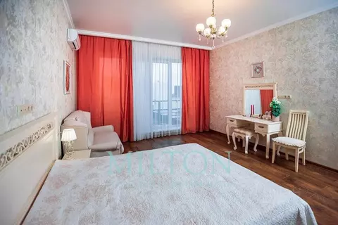 Помещение свободного назначения в Краснодарский край, Геленджик ул. ...