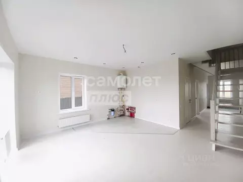 Таунхаус в Татарстан, Лаишевский район, Никольское с/пос, с. Сапуголи, ...