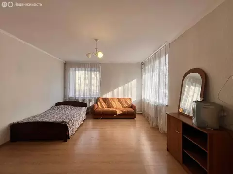 2-комнатная квартира: Волхов, улица Пирогова, 5 (55.8 м)