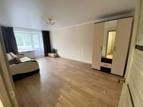 1-к кв. Татарстан, Альметьевск ул. Ленина, 101 (32.8 м)