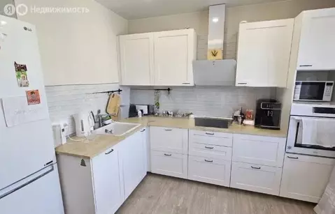 2-комнатная квартира: Тюмень, улица Мельникайте, 38к1 (63.1 м)