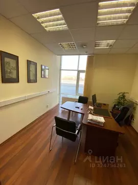 Офис в Санкт-Петербург наб. Воскресенская, 4 (517 м)