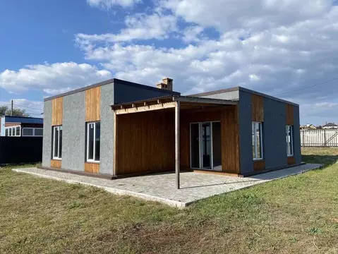 Дом в Самарская область, Волжский район, Курумоч с/пос, пос. Власть ...