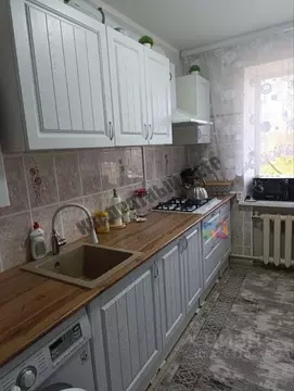 3-к кв. Калмыкия, Элиста ул. 8 Марта, 62 (58.0 м)