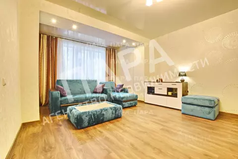 2-к кв. Самарская область, Самара Революционная ул., 3 (80.0 м)