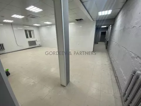 Помещение свободного назначения в Татарстан, Казань ул. Лобачевского, ...