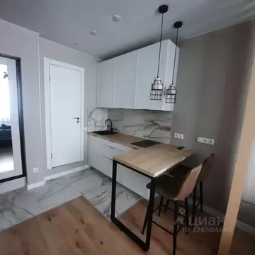 Студия Москва бул. Веласкеса, 7к5 (39.3 м)