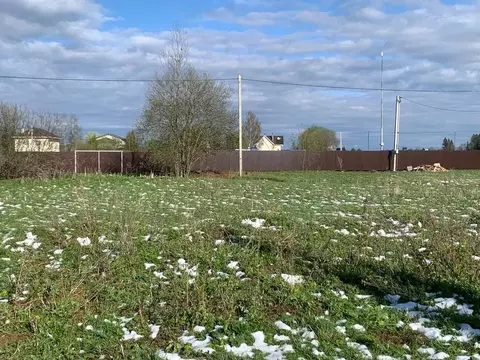 Участок в Московская область, Истра муниципальный округ, д. Загорье  ...