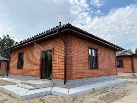 Коттедж в Тюменская область, Тюменский район, с. Перевалово, Зубарево ...