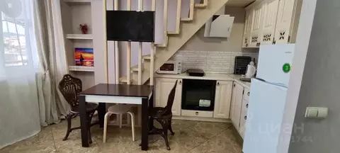 2-к кв. Краснодарский край, Сочи ул. Просвещения, 118/1 (60.0 м)